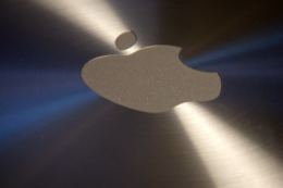 Apple выпустит устройство, предсказывающее сердечные приступы
