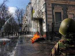 При поджоге офиса ПР в центре Киева погиб человек