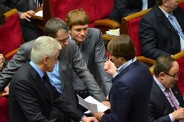 Украинские депутаты переходят на сторону народа
