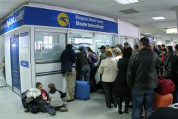 Количество желающих улететь из Киева превышает возможности авиакомпаний