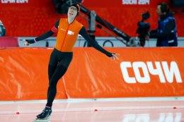 Голландцы конькобежцы выиграли командный пасьют с олимпийским рекордом. Сочи-2014