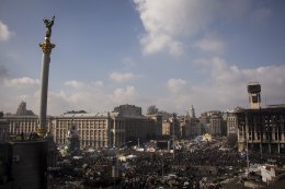 Майдан: новый день - новая жизнь (ФОТО)