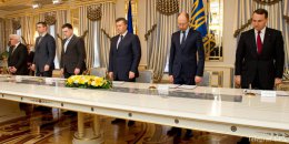 ЕС не хочет комментировать соглашение 21 февраля о нормализации ситуации в Украине
