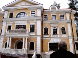 Бежавший в Россию Янукович поселился в роскошном особняке (ФОТО)