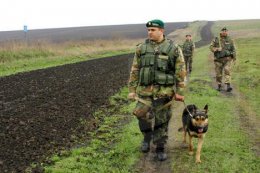 Пограничники усилили контроль на границе АР Крым