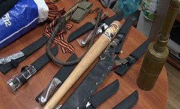 В Одессе правоохранители изъяли целый арсенал холодного оружия у противников "мирных" акций (ВИДЕО)