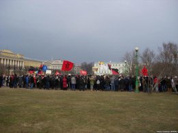 Антивоенный митинг с провокациями в Петербурге (ВИДЕО)