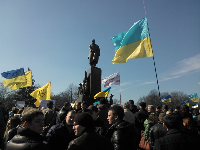Митинг в поддержку целостности и независимости Украины в Харькове (ФОТО)