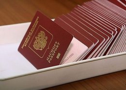 На крымском референдуме голосовали по российским паспортам (ВИДЕО)