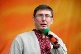 Юрий Луценко: «Чиновников должны выбирать граждане на местах»