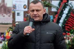 Член УНА-УНСО Николай Карпюк после похищения был доставлен в Москву