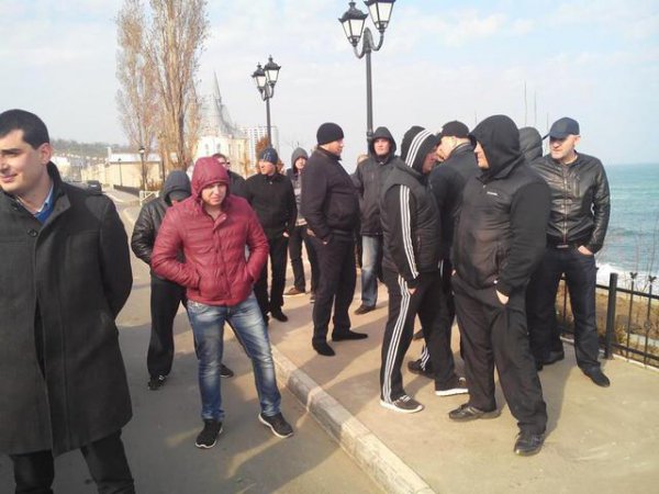 Автомайдан навестил в Одессе дворец «регионала» Кивалова (ВИДЕО)