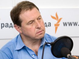 Илларионов считает, что крымский сценарий повторяется на Югo-Bocтoке Украины