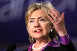 Хиллари Клинтон не исключает своего участия в президентской гонке в 2016 году