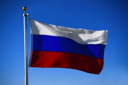 Россия пытается поддержать курс рубля сокращением вложений в госбумаги США