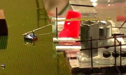 Ученые создали трудолюбивых роботов-муравьев (ВИДЕО)