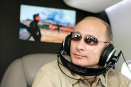 Путин наградит военных, курировавших референдум в Крыму