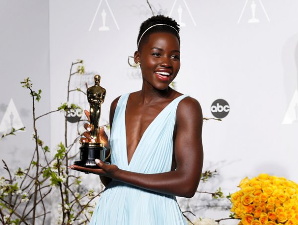 Обладательница Оскара признана самой красивой женщиной 2014 года (ФОТО)