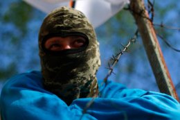 Славянские сепаратисты пока не намерены отпускать иностранных военных наблюдателей