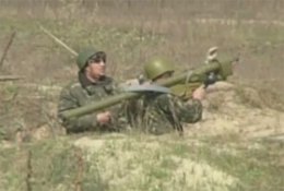 Украинские военные закрепляют боевые навыки (ВИДЕО)