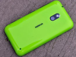 Линейки Lumia и Asha останутся под брендом Nokia