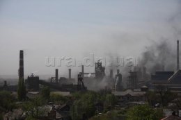 На Донецком металлургическом заводе произошел взрыв