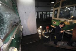 В Сеуле столкнулись два поезда в метро. Сотни пострадавших