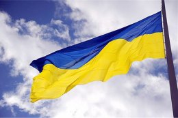 На здании горсовета Алчевска опять развевается украинский флаг (ВИДЕО)
