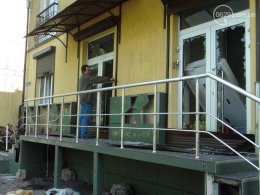 Штаб Порошенко в Мариуполе разгромлен (ФОТО)