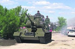 В Луганске восстановили танк Т-34, который воевал в Великую Отечественную войну (ВИДЕО)