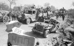 Советские войска и техника на дороге, ведущей в Берлин (ФОТО)
