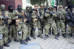 Террористы Донбасса оказались между двух огней