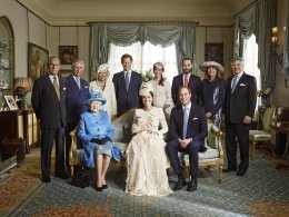 Британских журналистов судят за прослушивание королевской семьи (ВИДЕО)