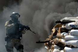 В Славянске идет бой между террористами и Нацгвардией