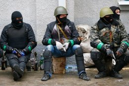 Сепаратисты захватили центральный военкомат в Донецке