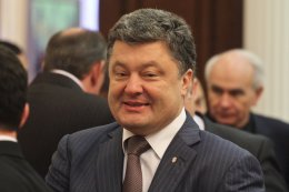 Петр Порошенко: «Когда я ездил в Луганскую область, моя машина была обстреляна»