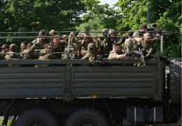 В Донецке террористы отступили от аэропорта и вокзала
