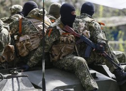 В Луганске идет бой между силовиками и террористами (ВИДЕО)