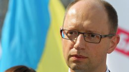 Арсений Яценюк: "Если Россия выйдет из игры, мы решим ситуацию в Украине через неделю"