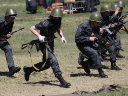 Ожесточенные бои на Луганщине: Нацгвардия держит оборону