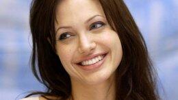 Голливудская звезда Анджелина Джоли уходит из кинематографа