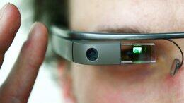 Игроки сборной Испании вышли на тренировку с гарнитурой Google Glass (ВИДЕО)