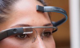 Очками Google Glass можно управлять силой мысли (ВИДЕО)