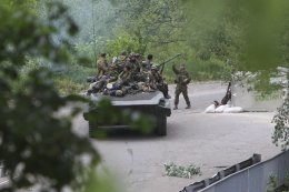 Боевики расстреляли друг друга в районе Луганского аэропорта
