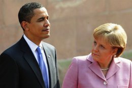 Обама и Меркель пообщались по телефону