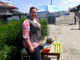 В Днепропетровске можно попробовать сладких «зеленых человечков» (ФОТО)