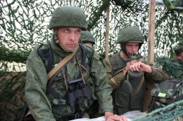 В 10 километрах от границы с Украиной Россия перебросила воздушно-десантную дивизию