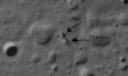 Google обнаружил на поверхности Луны силуэт гуманоида (ВИДЕО)