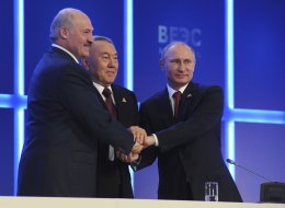 Лукашенко, Путин и Назарбаев готовы провести в Минске встречу с Порошенко (ВИДЕО)
