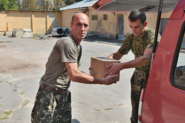 Бойцы, раненные в зоне АТО, продолжают получать помощь в виде необходимых лекарств (ФОТО)